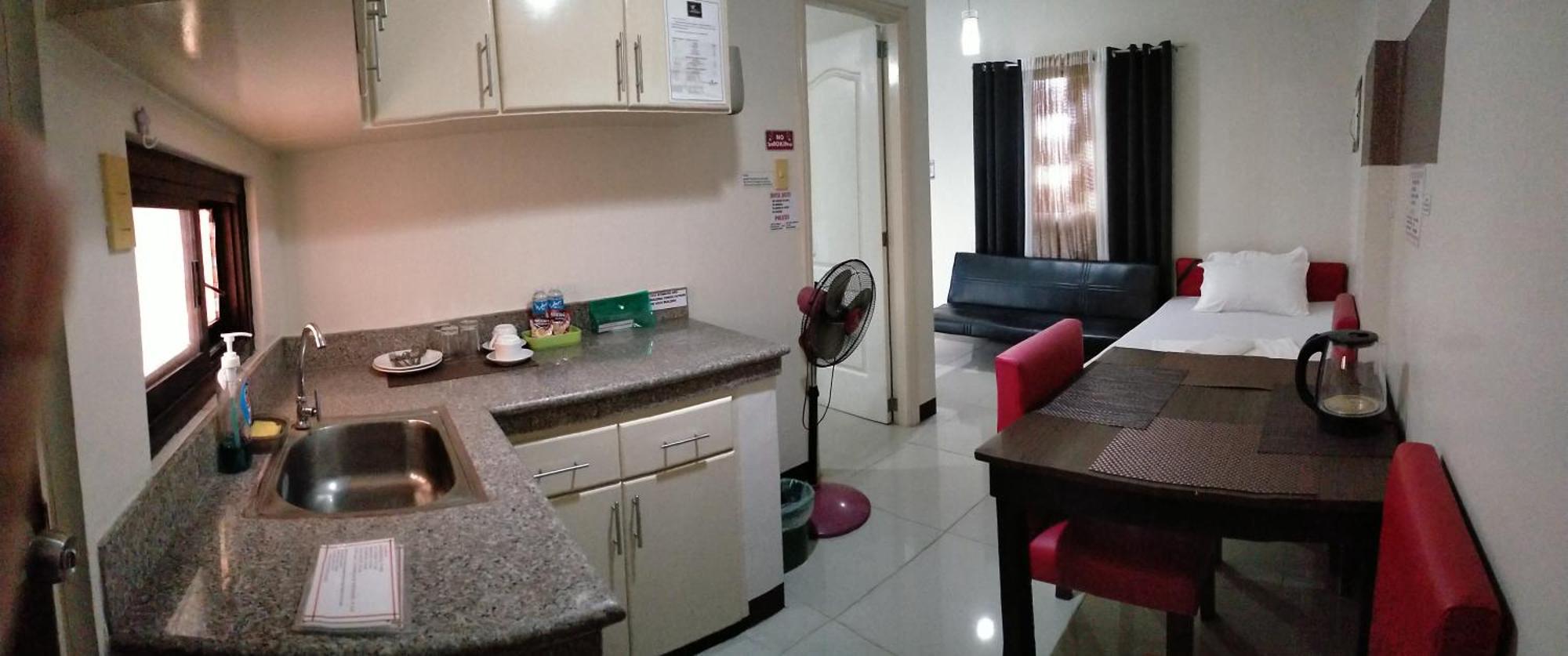 לאואג V.F. Riton Apartelle מראה חיצוני תמונה